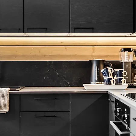 Levin Lyhty Camilla C4 By Hilla *